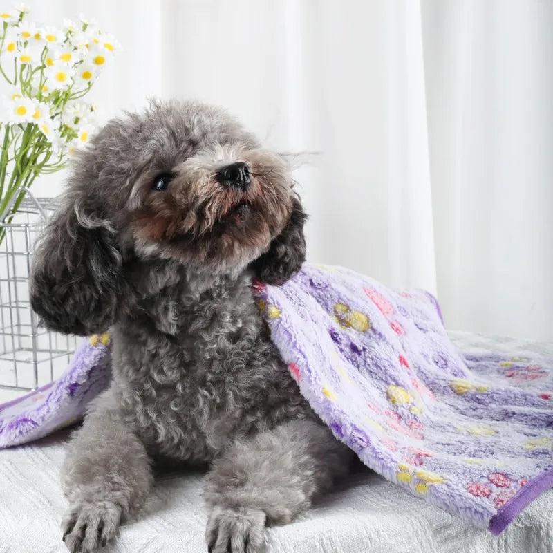Manta Suave y Esponjosa para Mascotas, Franela con Estampado de Huellas, Cama Cálida y Cómoda para Perros y Gatos