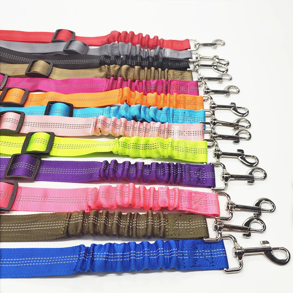 Cinturón de Seguridad Ajustable para Perros en el Coche — Nylon Reflectante y Elástico | 21 Colores