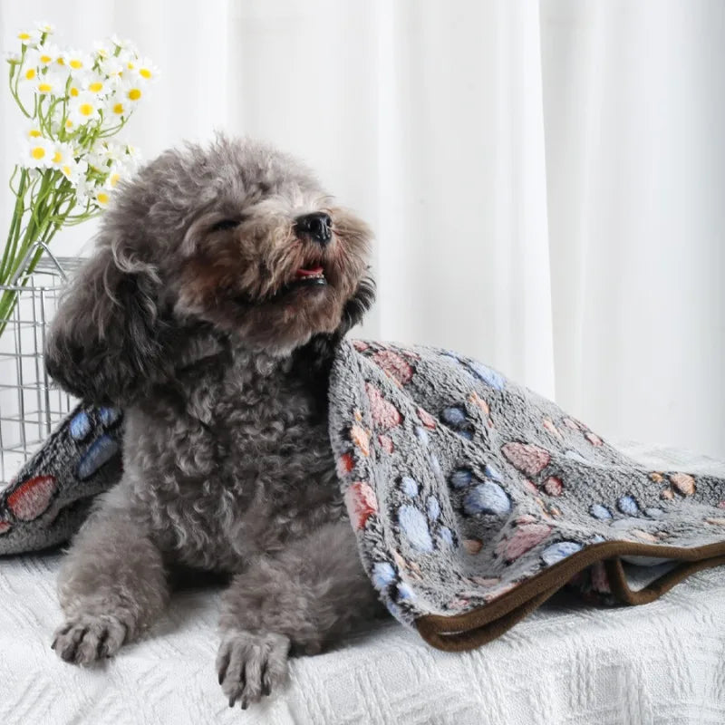 Manta Suave y Esponjosa para Mascotas, Franela con Estampado de Huellas, Cama Cálida y Cómoda para Perros y Gatos